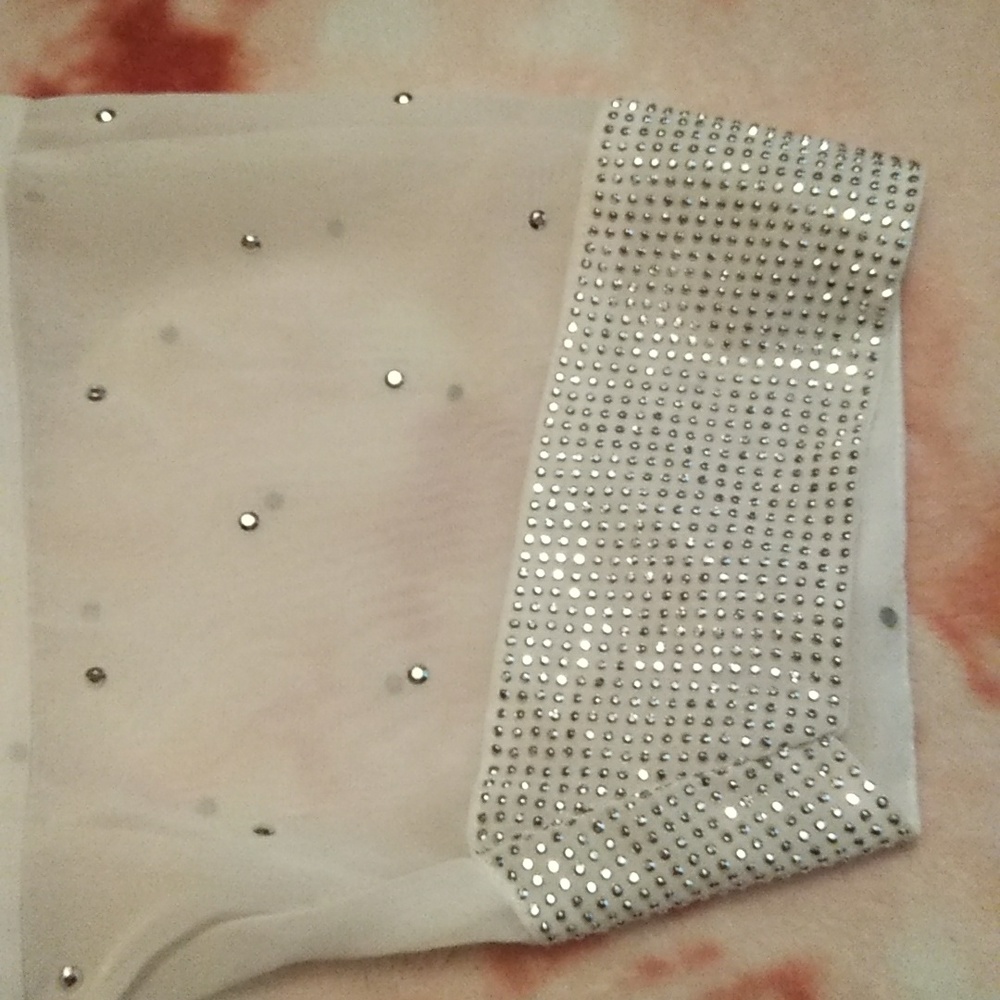 Grayse Silver Studded Top - Picture 5 of 10